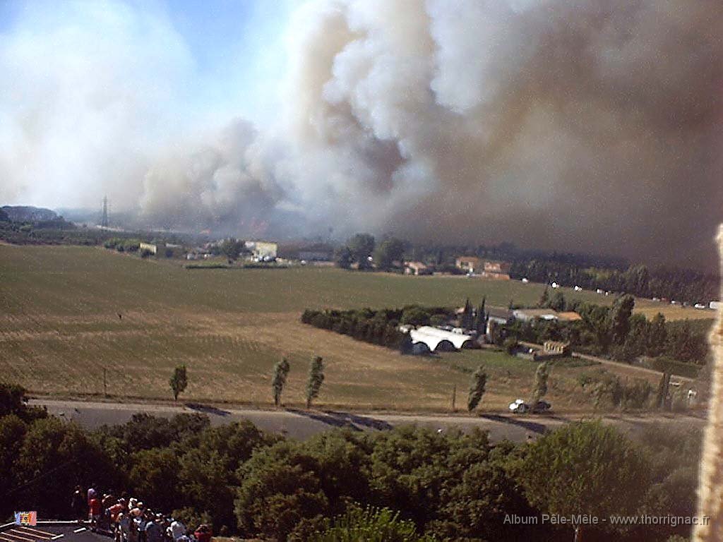 INCEND 1.JPG - Fréjus 2003
